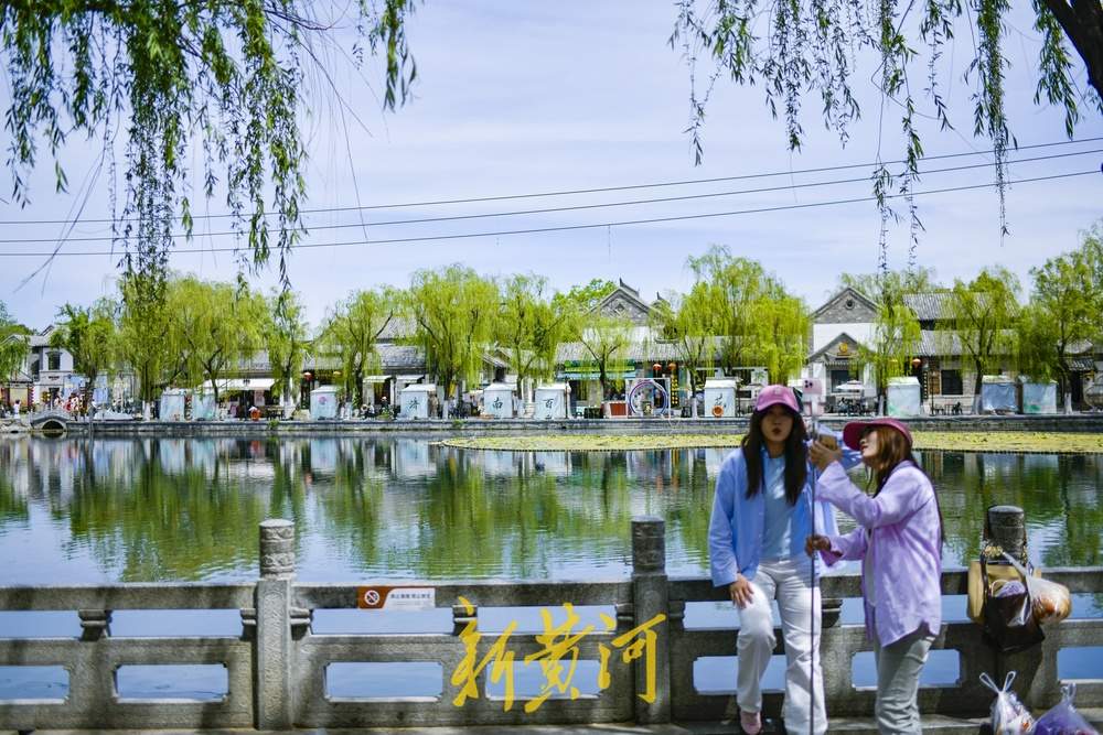 济南老城精心装饰美颜,备战五一旅游黄金周