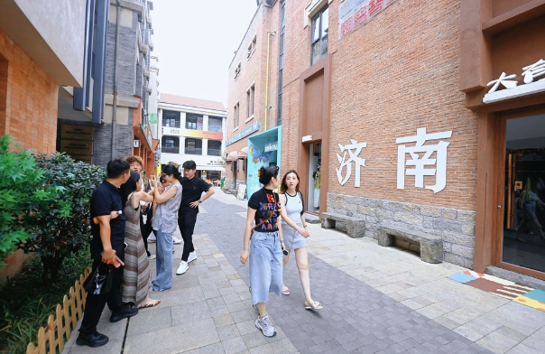 看见济南·温度｜此心安处是吾乡，济南的宜居藏在细节里