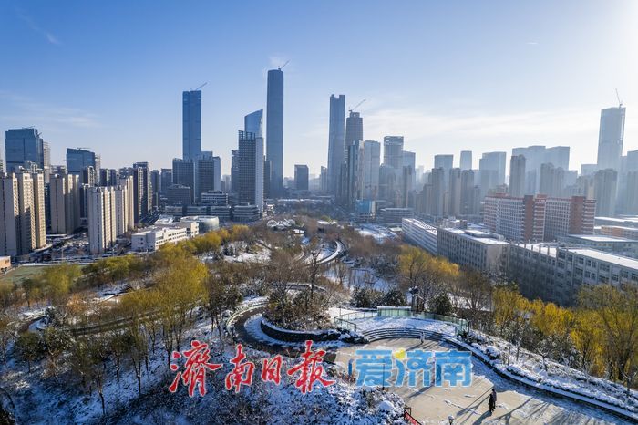 雪后济南开启“高清模式”！东部城区蓝天白雪颜值拉满